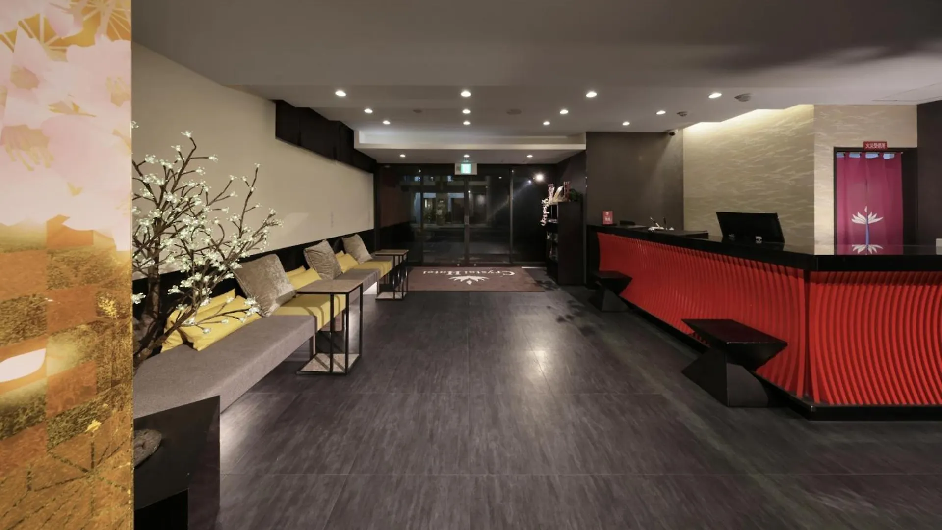 Kuromon Crystal Hotel Osaka 4*,