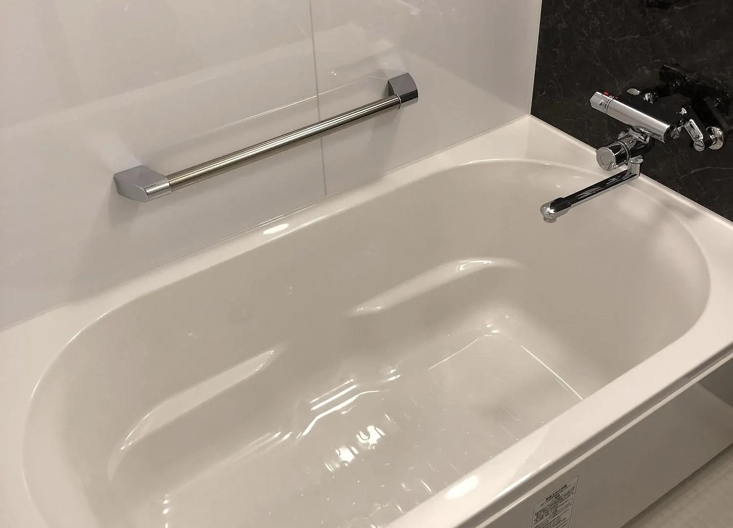 Kuromon Crystal Hotel Osaka