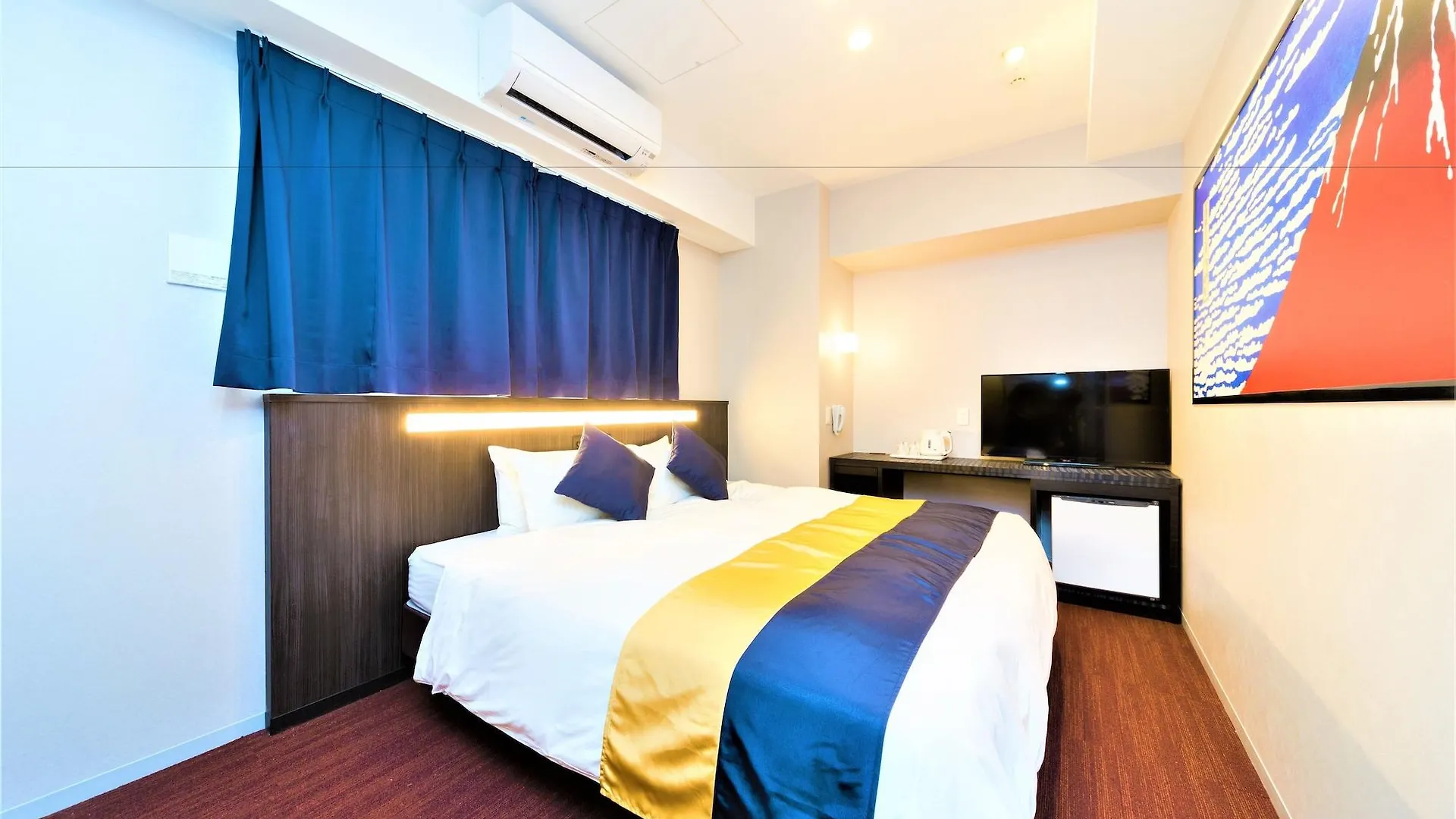 Kuromon Crystal Hotel Osaka