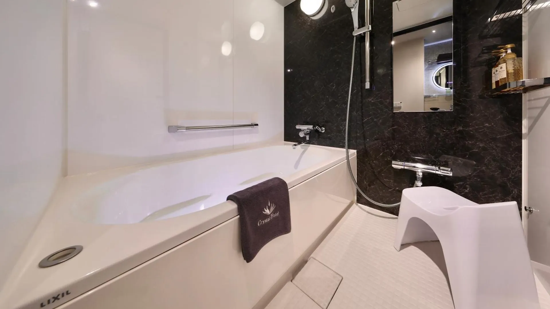 Kuromon Crystal Hotel Osaka